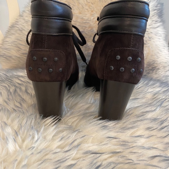 Tod’s Brown Suede Ankle Boots, Size 39.5 - Picture 3 of 4